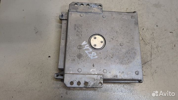 Блок управления двигателем Renault Safrane, 1996