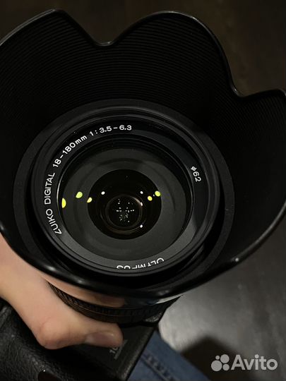 Зеркальный фотоаппарат Olympus E-520 с объективом