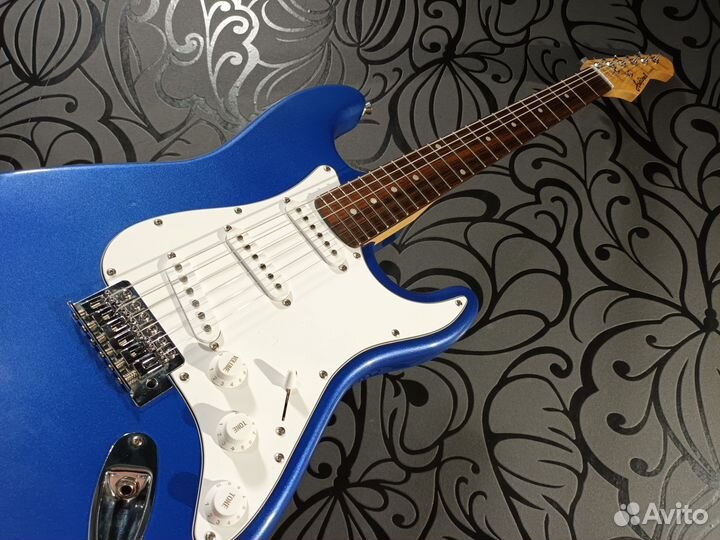 Aria Pro SSS - stratocaster электрогитара