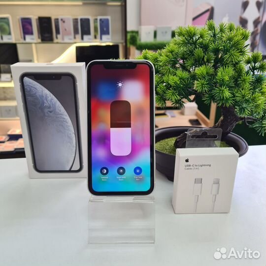 iPhone Xr, 128 ГБ