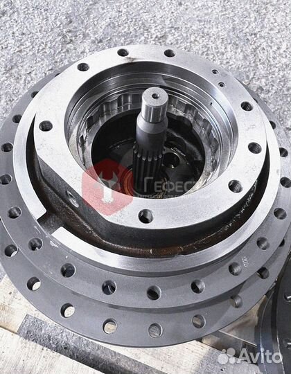 Редуктор хода Hyundai R450LC-7 xkah-01287