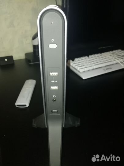 Подставка для наушников