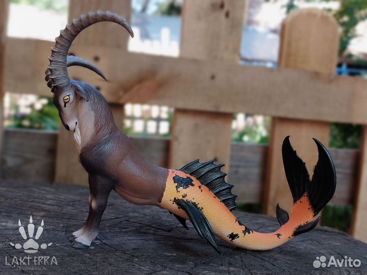 Фигурка знака зодиака - Козерог