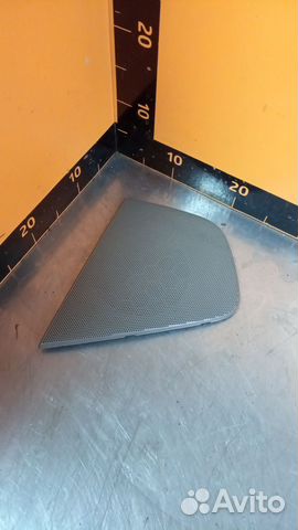 Решетка динамика левой двери \DAF