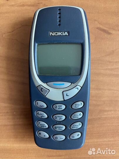 Nokia 3310 в коробке