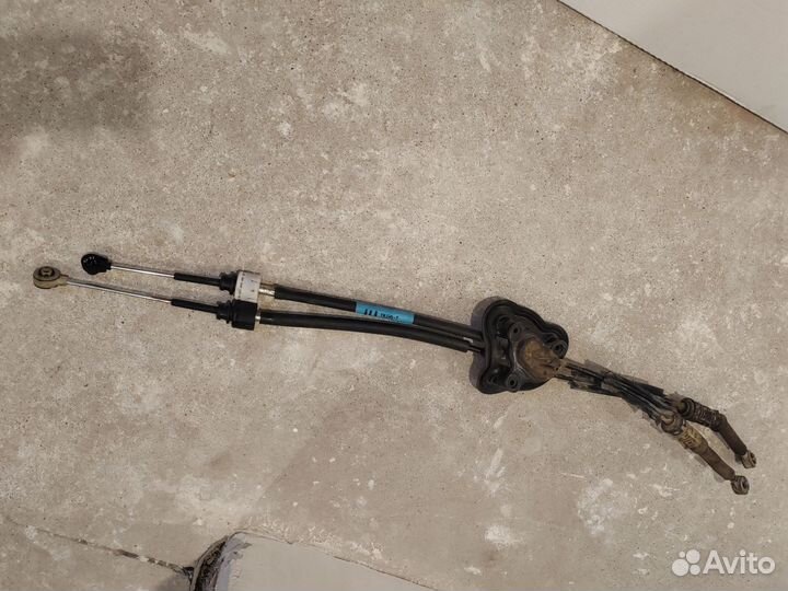 Трос кпп Renault megane 3 DCI 2009г 8200779393