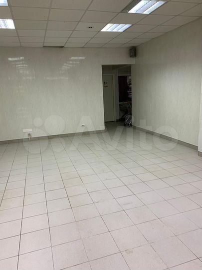 Торговая площадь, 42 м²