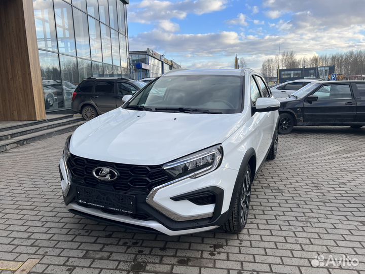 LADA Vesta Cross 1.8 CVT, 2024