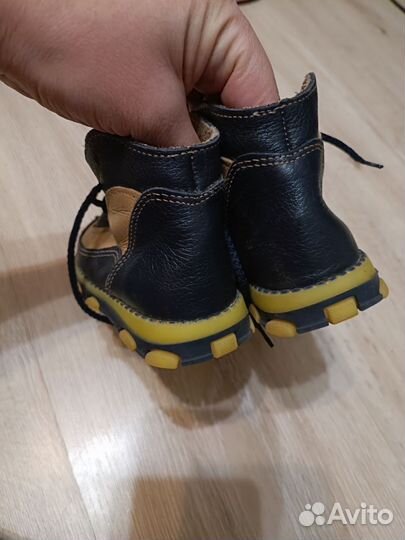 Ботинки нат.кожа на мальчика без утепления р. 20