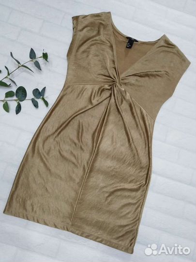 Платье женское 42 hm