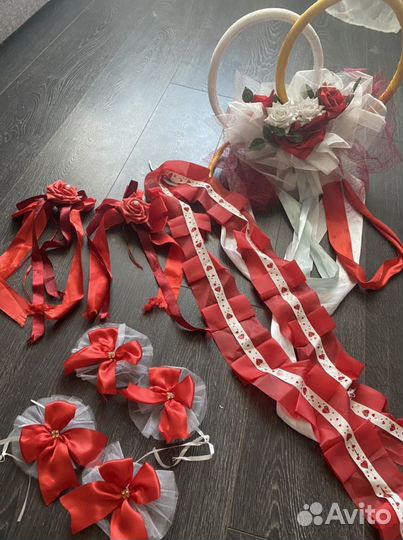 Свадебные украшения на машину