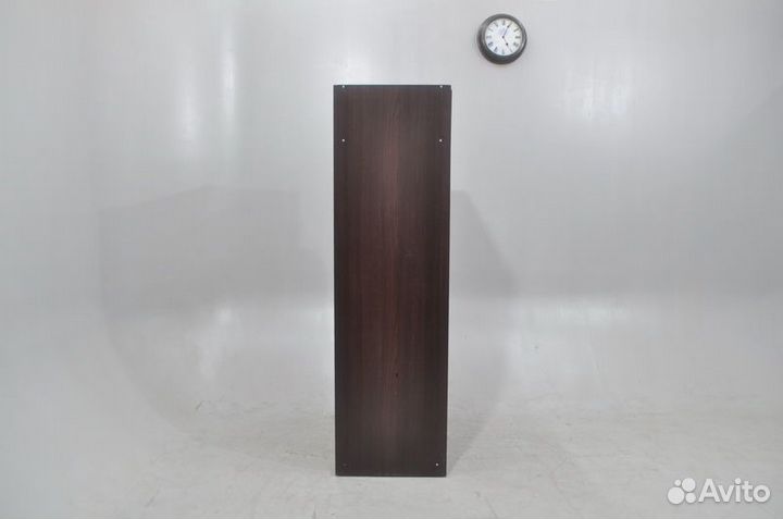 Офисный шкаф для одежды