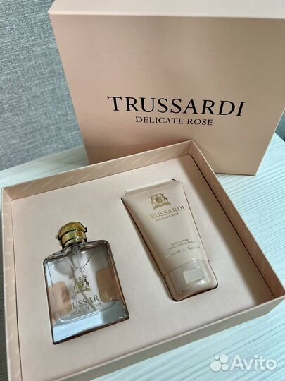 Подарочные наборы парфюма Trussardi, Lanvin и др