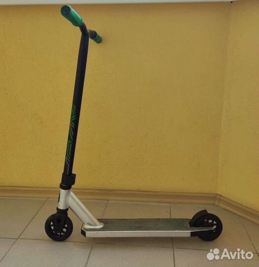 Трюковой самокат (MGP) Madd Gear Whip Extreme