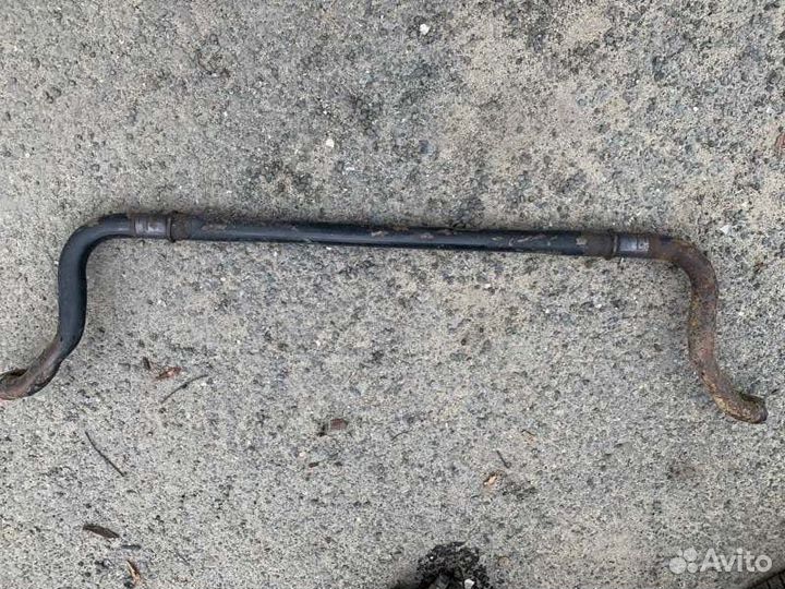 Стабилизатор передний Volkswagen Touareg 1 2.5D