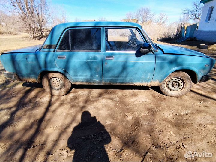 ВАЗ 2107 1.7 МТ, 2005, битый, 95 000 км