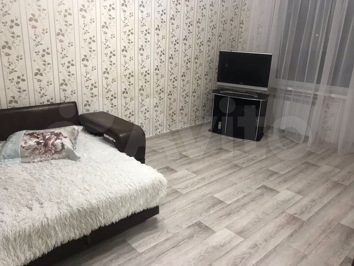 1-к. квартира, 30 м², 5/5 эт.