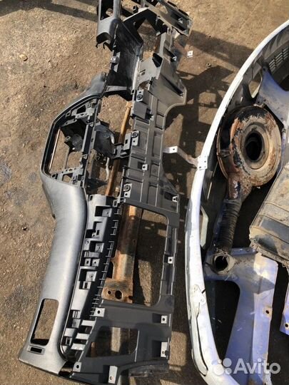 Торпедо Mitsubishi Lancer седан 4G18 2005