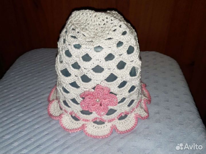 Вязанные шапочки на девочек