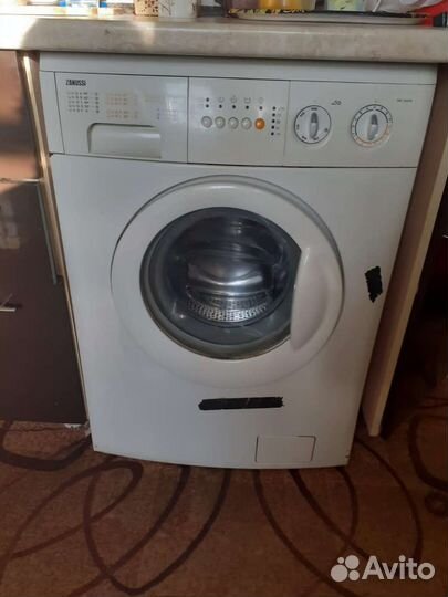 Стиральная машина на запчасти zanussi
