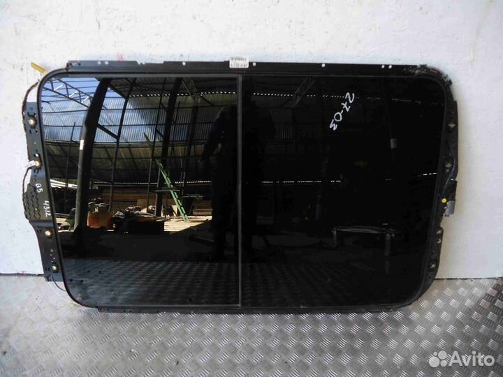 Люк Audi Q5 8R 8R0877041B