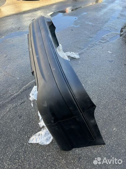 Задний бампер от mercedes benz w211 6.3 amg