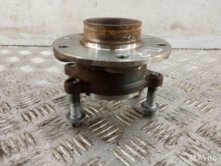 Ступица передняя Renault Megane IV 2016