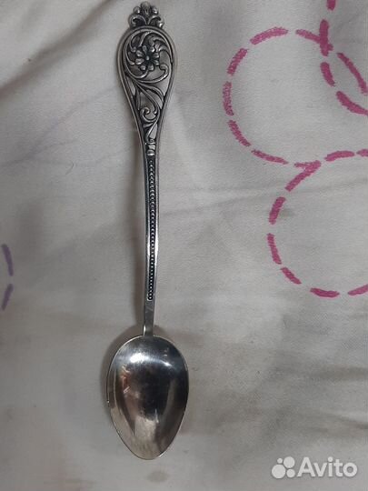 Серебряная десертная ложка