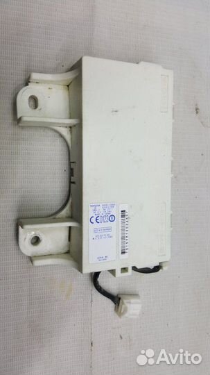 Блок управления дверьми Lexus Ls 430 3UZ-FE