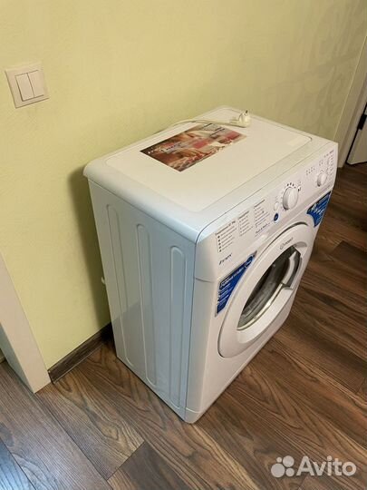 Стиральная машина indesit 5кг