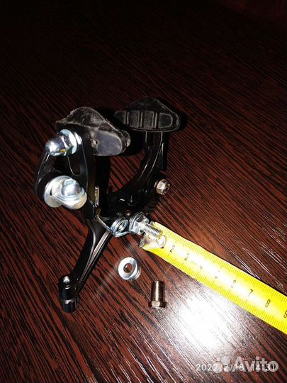 Тормоза клещевые