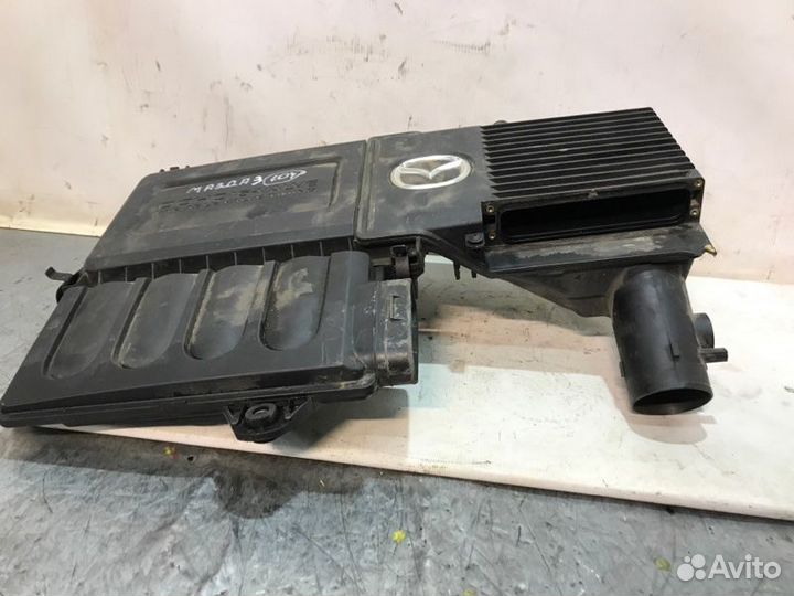 Корпус воздушного фильтра Mazda 3 седан BK Z6 2008