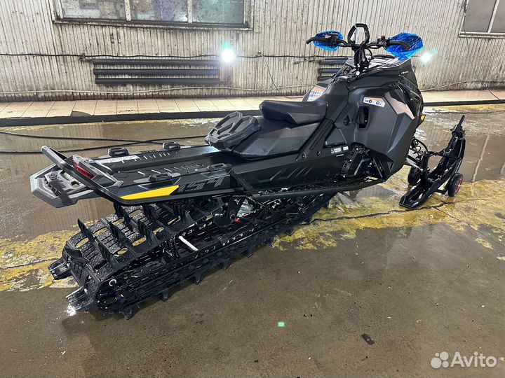 Снегоход BRP Ski-Doo Summit Expert 850 2024