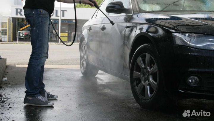 Мойщик автомобилей