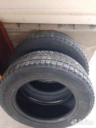 Bridgestone Blizzak DM-V1 225/65 R17