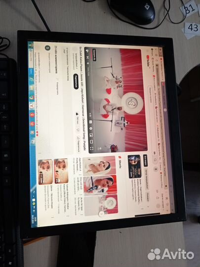 Монитор настенный