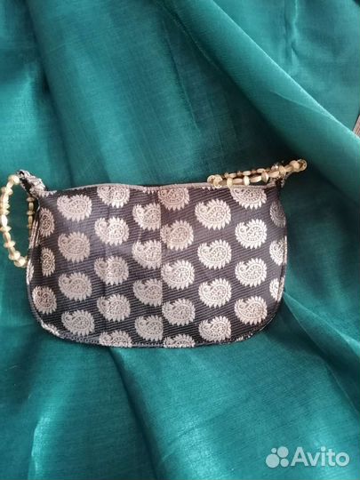 Индийская женская сумочка-клатч