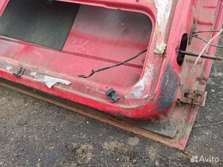 Дверь передняя левая Volkswagen Golf 2