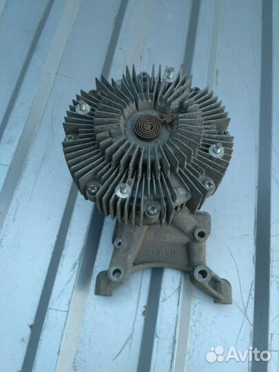 Вискомуфта Toyota Land Cruiser 200 4.5D