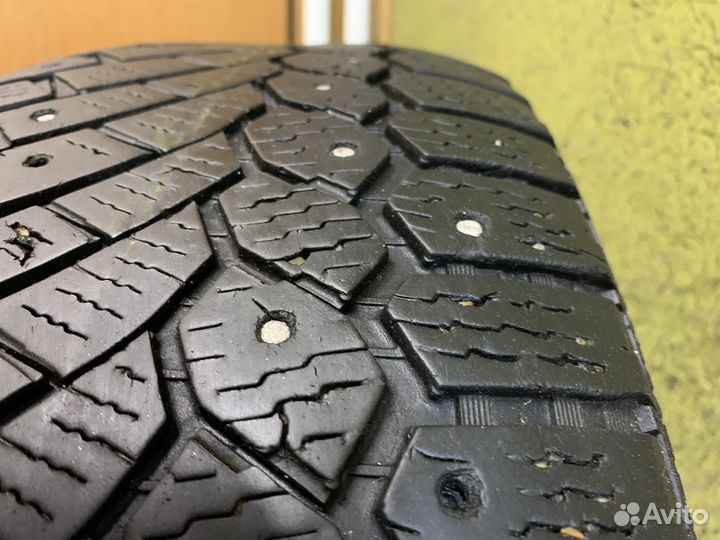 Continental ContiIceContact 4x4 225/60 R18 104T