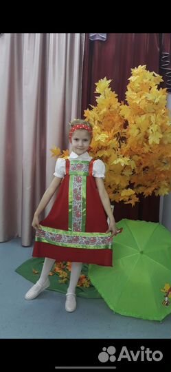 Костюм русско-народный (сарафан и кокошник)
