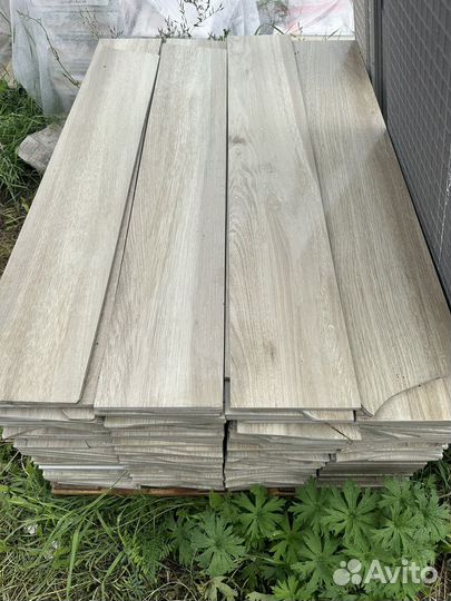 Керамогранит под дерево