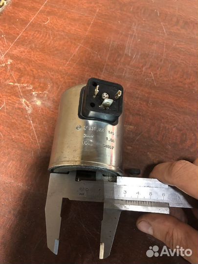 Катушка электромагнитная 24v 1,8A