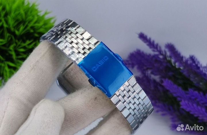 Наручные часы Casio A1100