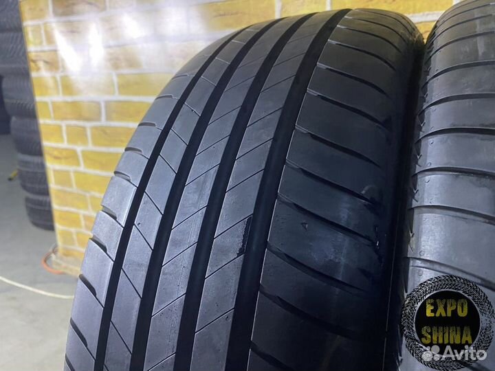Bridgestone Turanza T005 215/60 R17