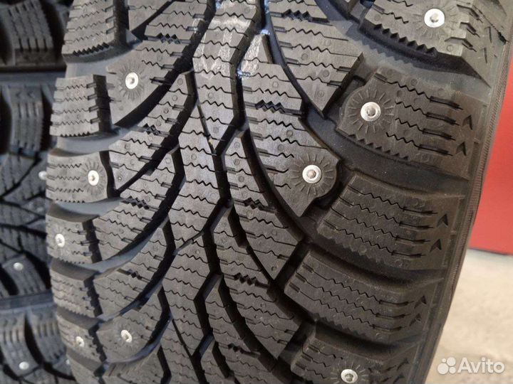 Pirelli Formula Ice 195/60 R15 88T