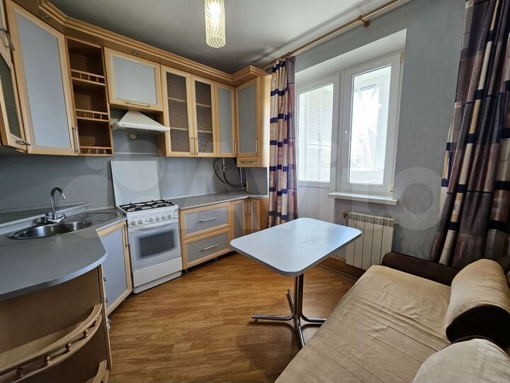 1-к. квартира, 34 м², 8/10 эт.