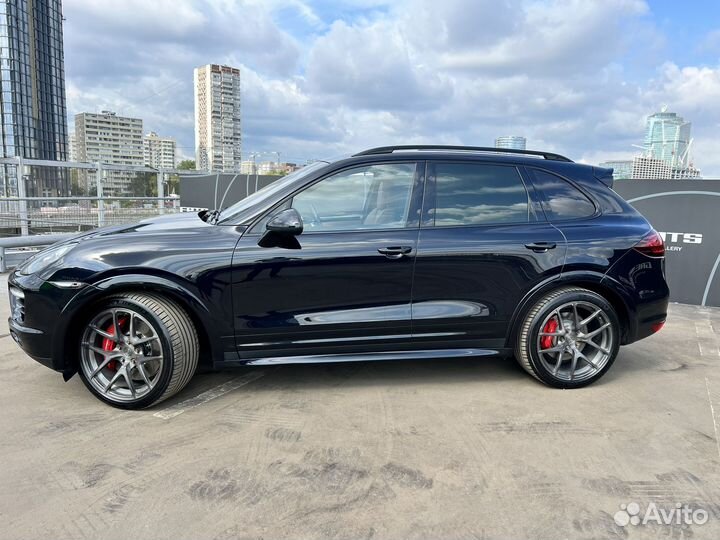 Porsche Cayenne Turbo 4.8 AT, 2012, 93 100 км