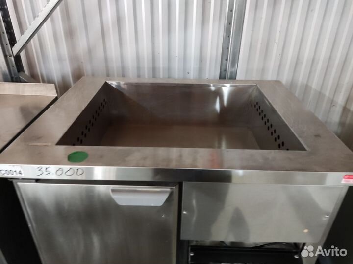 Холодильный стол