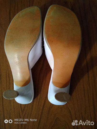 Босоножки- сабо